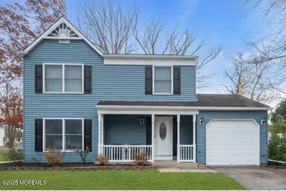Home at 25 Concord Circle
