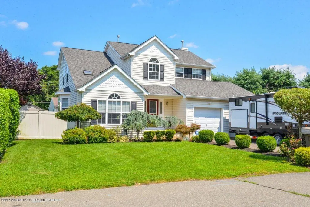 Home at 1017 3rd Ave