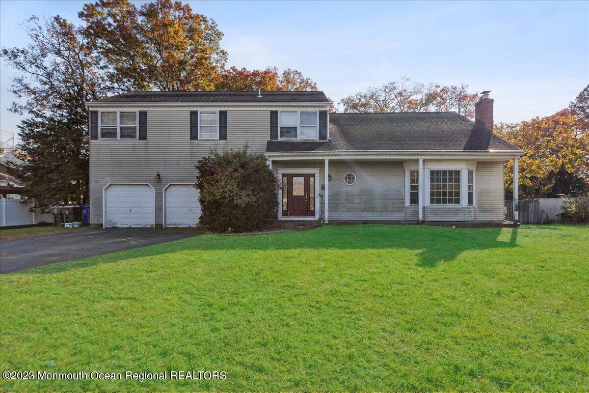 Home at 1963 Hazelwood Road