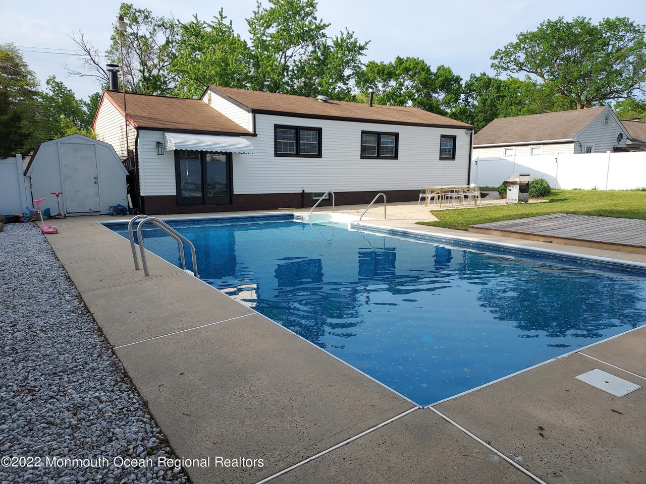 Home at 43 Kettle Creek Road